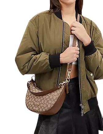 Coach jacquard shoulder discount bag