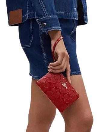 Coach Corner Zip In Signature Leather