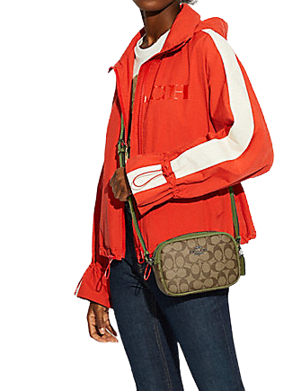Coach signature 2025 canvas camera bag