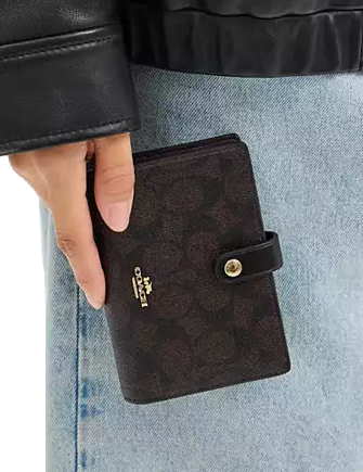 Coach 2 In 1 Wallet In Blocked Signature Canvas Walnut Tan