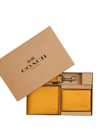 Coach Boxed 3 In 1 Wallet Gift Set Buttercup