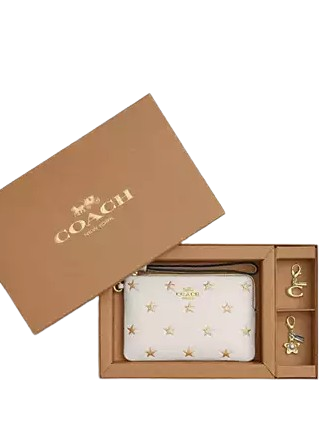 Coach Boxed Corner Zip Wristlet With Star Print And Charms Chalk