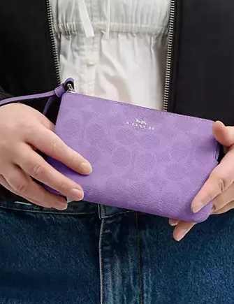 Coach Corner Zip Wristlet In Signature Canvas Iris