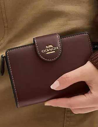 Coach Medium Corner Zip Wallet Maple