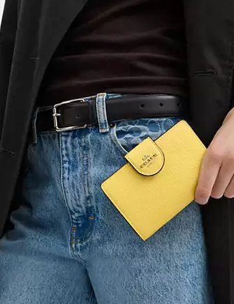 Coach Medium Corner Zip Wallet Yellow