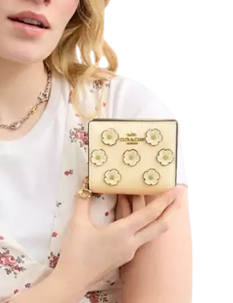 Coach Snap Wallet With Floral Applique Moonlight