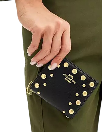 折りたたみ財布 Coach CAP09 Snap Wallet With Rivets COACH® Outlet | Snap Wallet With Rivets