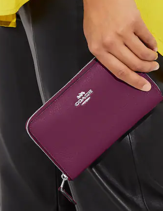 Coach 2025 wallet id
