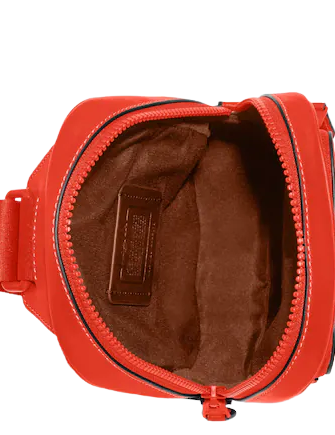 バッグ Coach Signature Accessory Pouch Red バッグ Coach Signature Accessory Pouch Red Coach Red