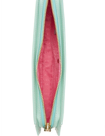 Kate spade admit one clutch sale