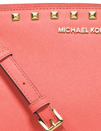 Michael Kors Selma Studded Medium Messenger - Pink