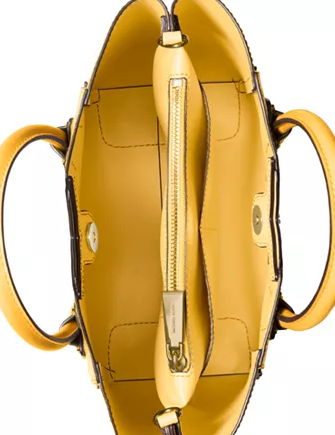 Michael kors mae medium messenger outlet