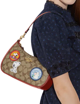 Coach Coach X Peanuts Teri Shoulder Bag In Signature Canvas With Coach Coach X Peanuts Teri Shoulder Bag In Signature Canvas With
