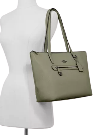 Coach 2025 taylor tote