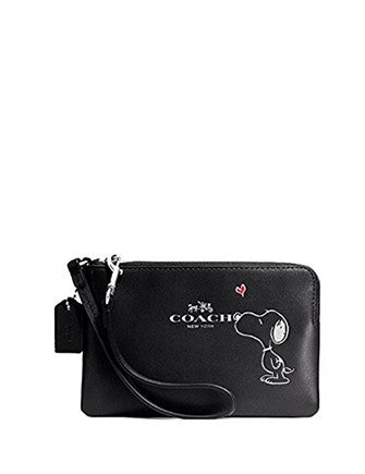 Coach Peanuts Snoopy Kiss L-Zip Wristlet