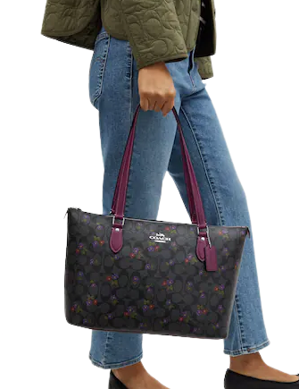 Coach Gallery Tote In Signature Canvas With Country Floral Print
