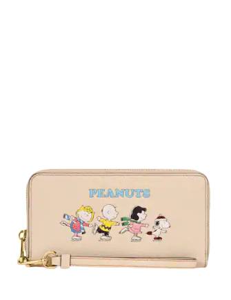 限定コラボ【Coach X Peanuts】長財布 Long Zip Around Wallet Coach Coach X Peanuts Long Zip Around Wallet With Snoopy And