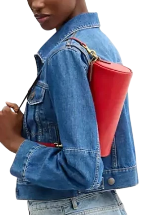 Coach Barrel Bag Scarlet