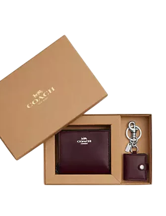 Coach Boxed Snap Wallet And Picture Frame Bag Charm Burgundy