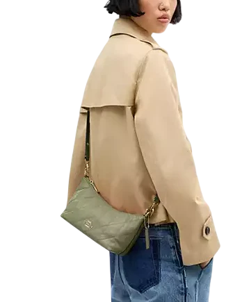 Coach Caitlin Shoulder Bag With Quilting Pistachio