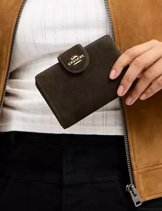 Coach Medium Corner Zip Wallet Ebony