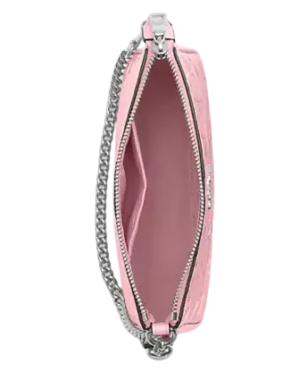 Coach Nolita 19 In Signature Leather With Heart Charm Pink