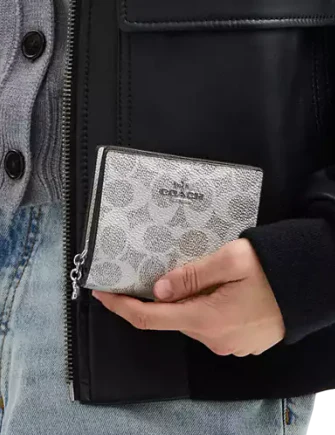 Coach Snap Wallet In Signature Canvas Grey Silver
