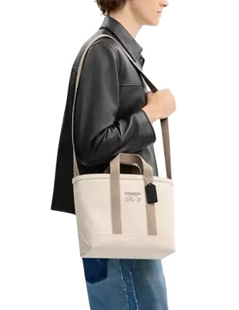 Coach Utility Tote 27 Natural 