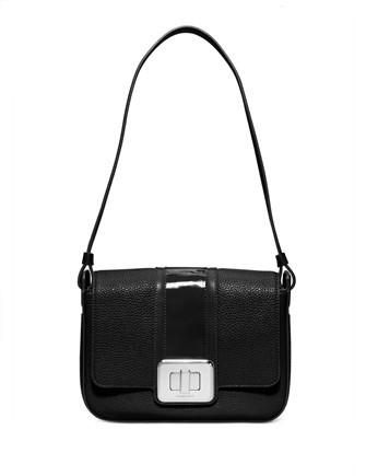 Michael Kors Lila Large Shoulder Flap Bag Pebble Leather Black