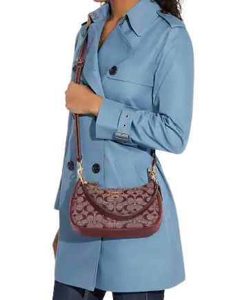 Coach Teri Shoulder Bag In Signature Chambray